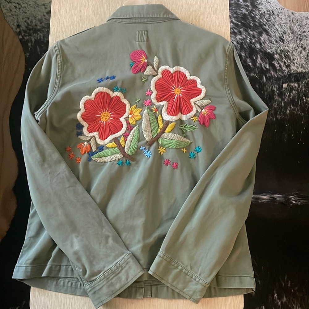Boho Army green vintage Lucky Brand Embroidered military style jacket.
